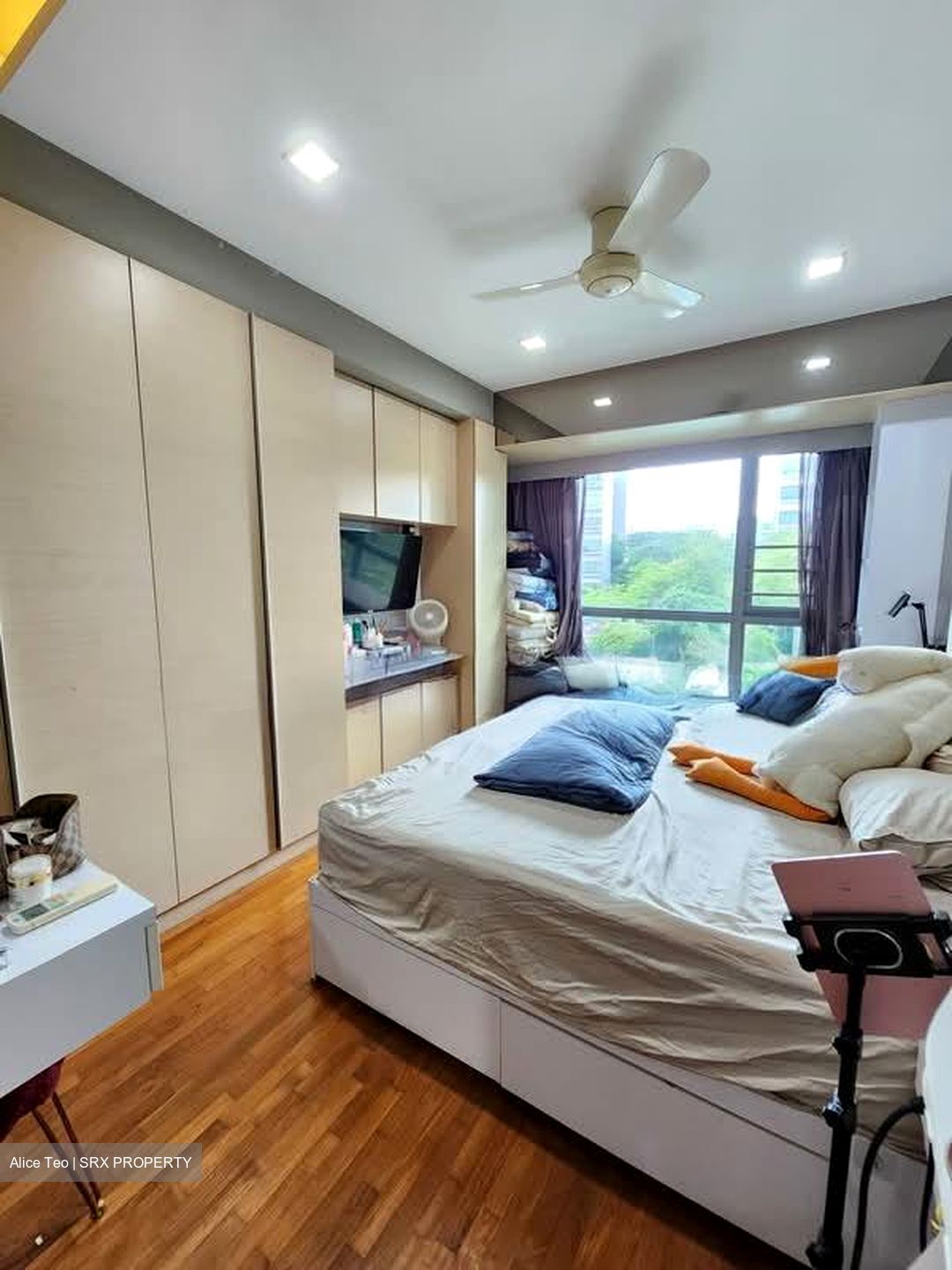 Waterfront Waves (D16), Condominium #615371511